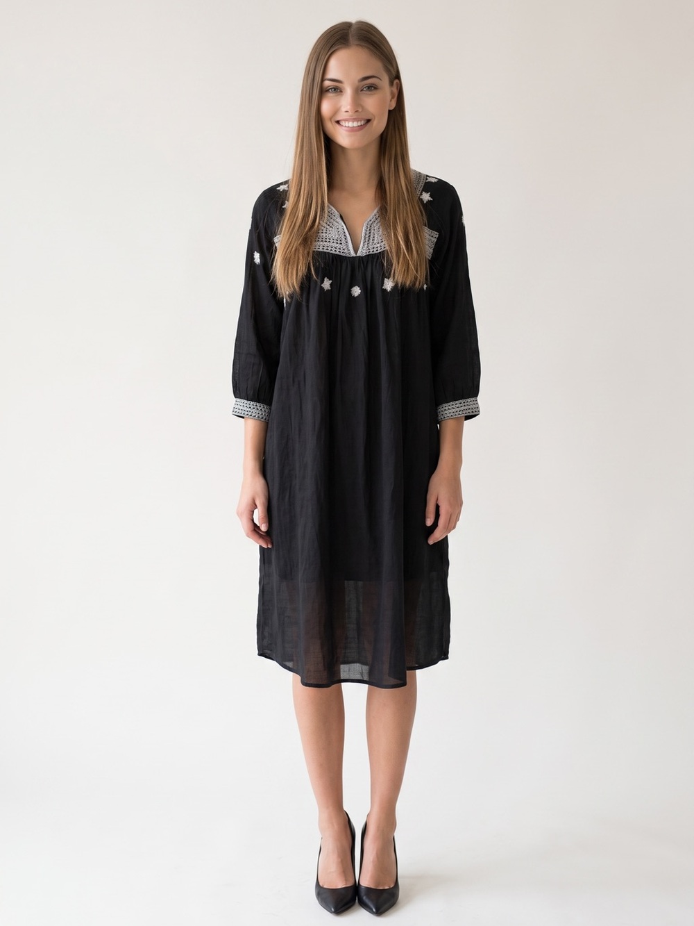 🌻Matta "Camila" Black & White Embroidered Bohemian Dress Size Small